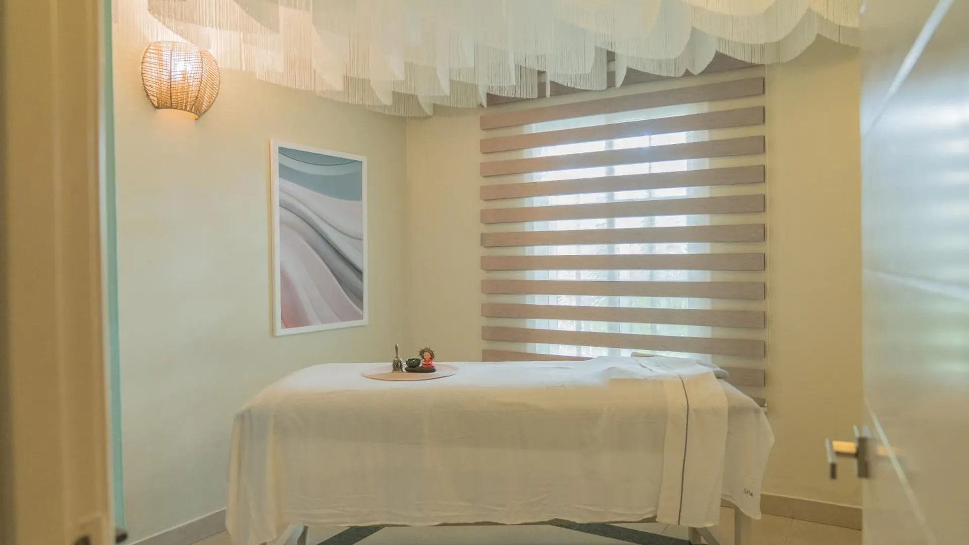 ホテル Bahia Principe Luxury Ambar (Adults Only) プンタ・カナ ドミニカ共和国