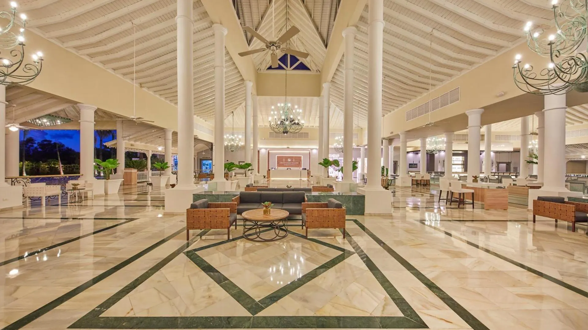 ホテル Bahia Principe Luxury Ambar (Adults Only) プンタ・カナ