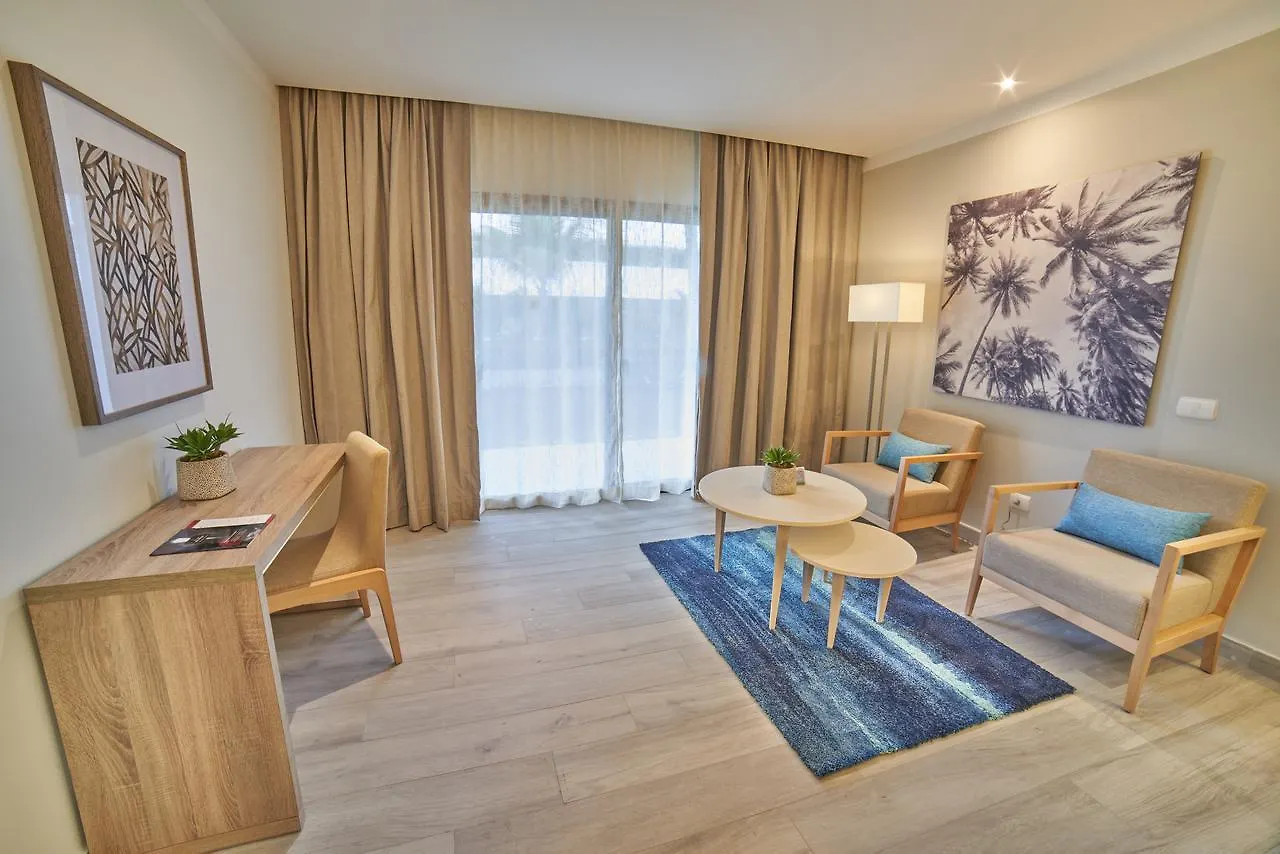 ***** リゾート ホテル Bahia Principe Luxury Ambar (Adults Only) プンタ・カナ ドミニカ共和国