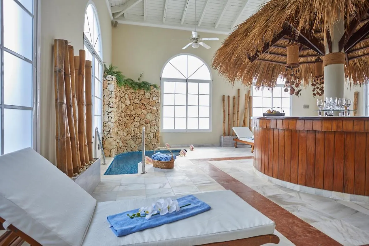 ホテル Bahia Principe Luxury Ambar (Adults Only) プンタ・カナ リゾート